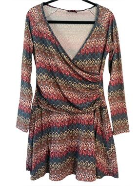 Isle Apparel Patterened Long Sleeve Dress